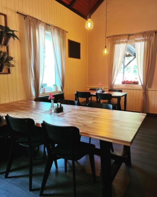Sezimovo Usti Penzion & Restaurace U Vily מראה חיצוני תמונה
